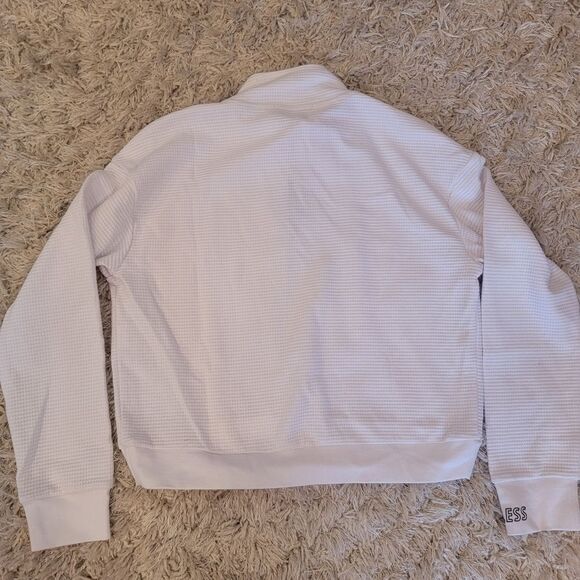 5 for $40 sale WHITE Crop Top Long Sleeve Size Small - Picture 5 of 6
